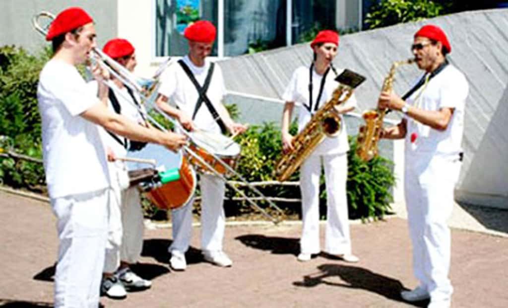 Banda Sud Ouest Un Spectacle Musical Au Couleur Du Sud